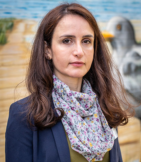 Portr�t von Frau Shirin Kamranirad - Pflegedienstleitung Levi